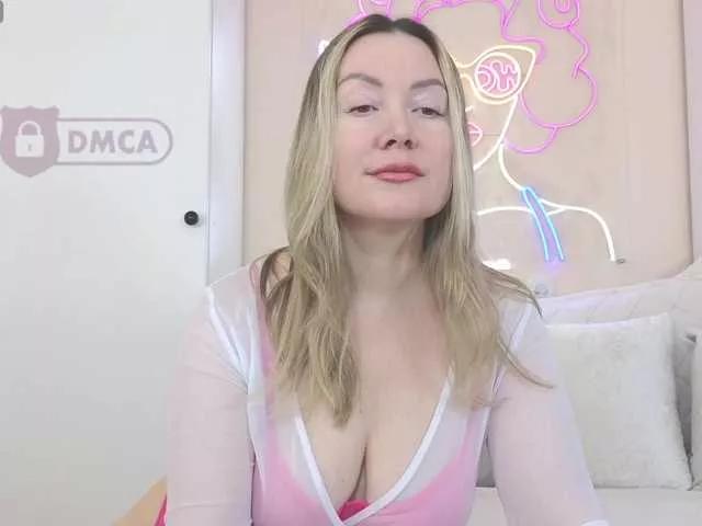 AmieHerry on BongaCams 