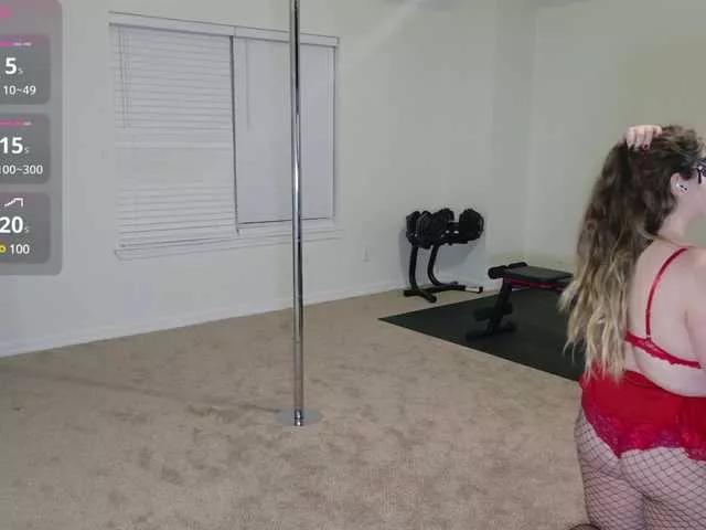 largebootylexi on BongaCams 