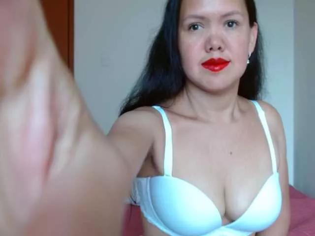 marilynbeautifullyhairy on BongaCams 