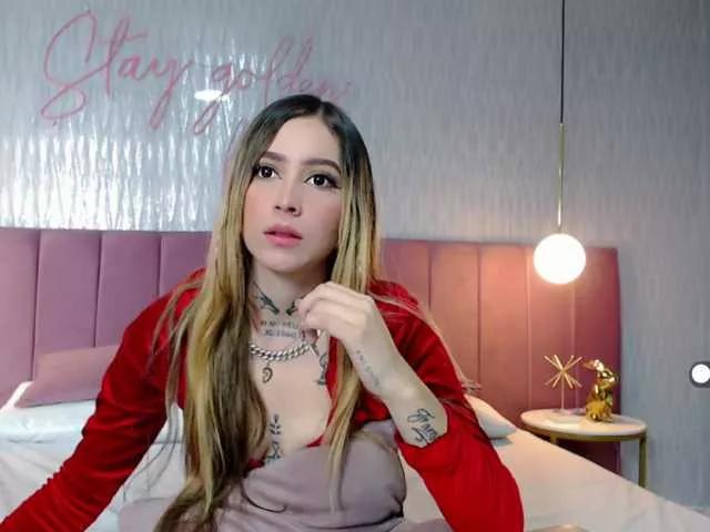 SMALLFOLL-F1 on BongaCams 