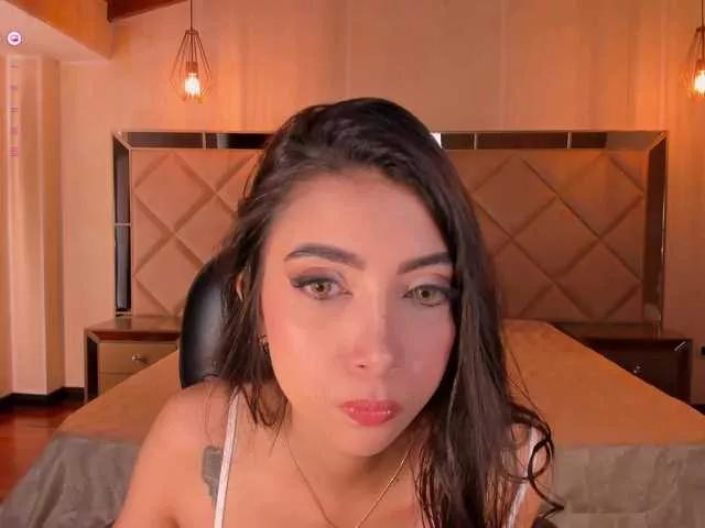 ValeriaVelvet on BongaCams 