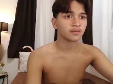 xavierfrias2806 on Chaturbate 