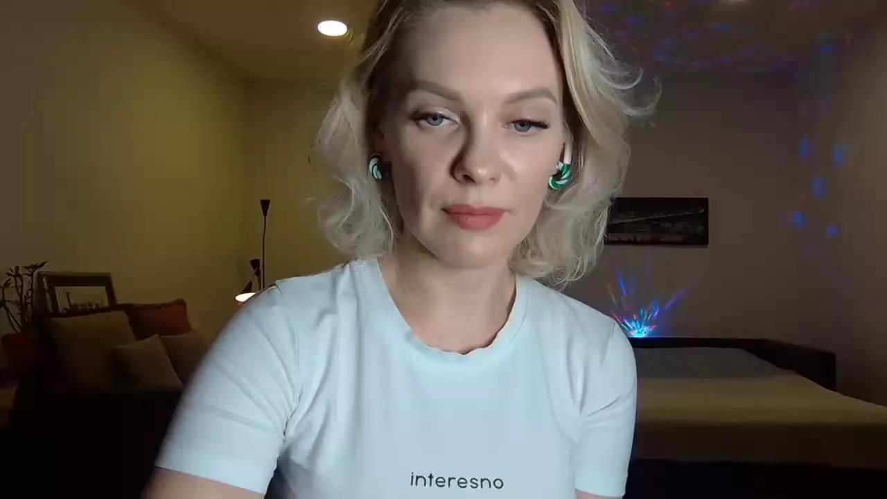 beautifulkollettee on Streamray 