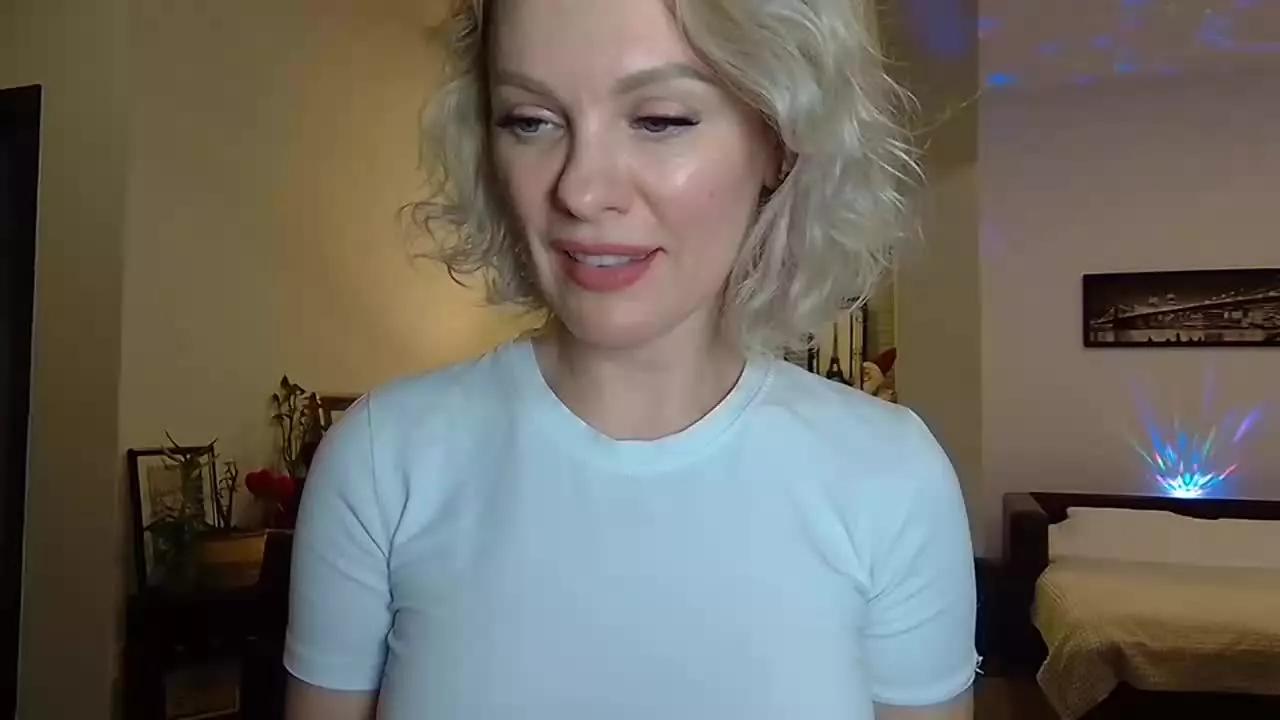 beautifulkollettee on Streamray 