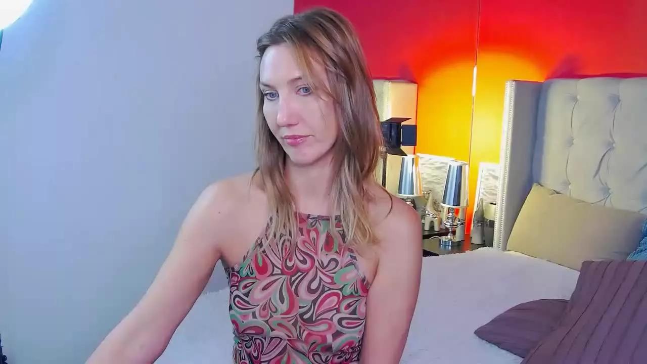 ElizaMayers on Streamray 