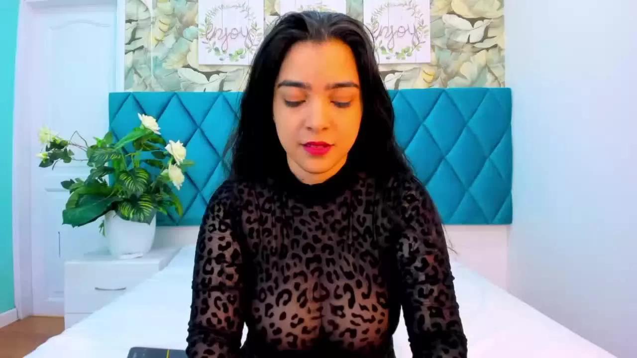 KamilaBetancourt on Streamray 