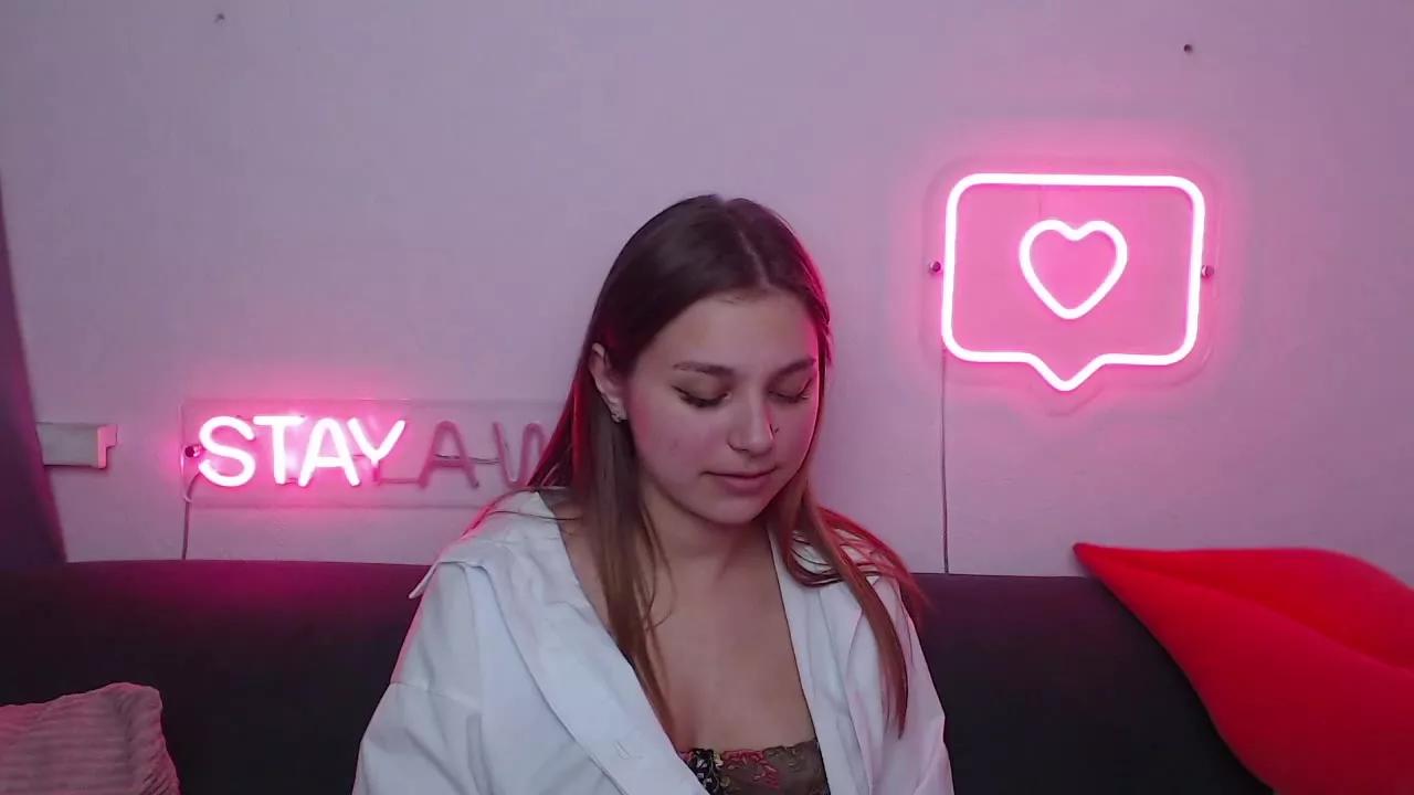 MilanaAngelAs on Streamray 