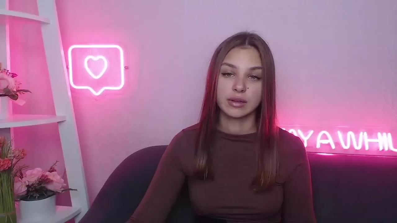 MilanaAngelAs on Streamray 