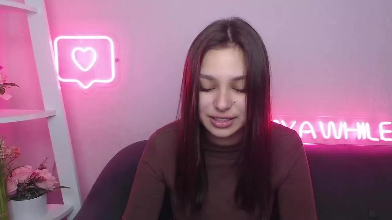 MilanaAngelAs on Streamray 