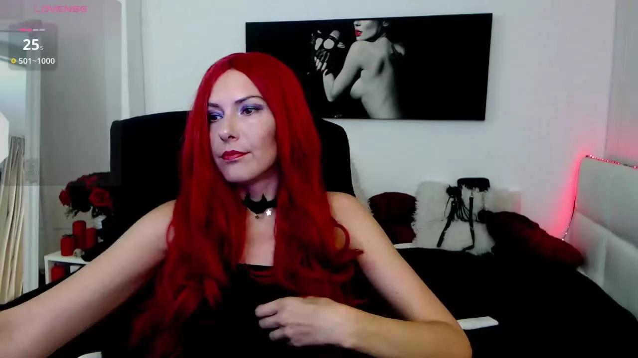 MistressEvelyn on Streamray 