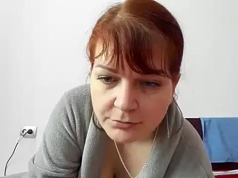 ElektraShine29 on StripChat 