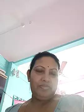 MANISHA_JI37 on StripChat 